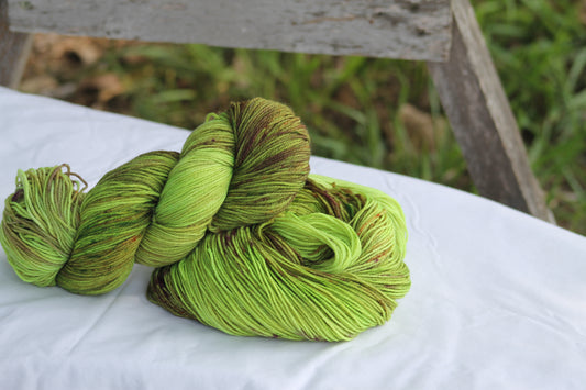 Sock/ fingering weight yarn, Whirled Peas